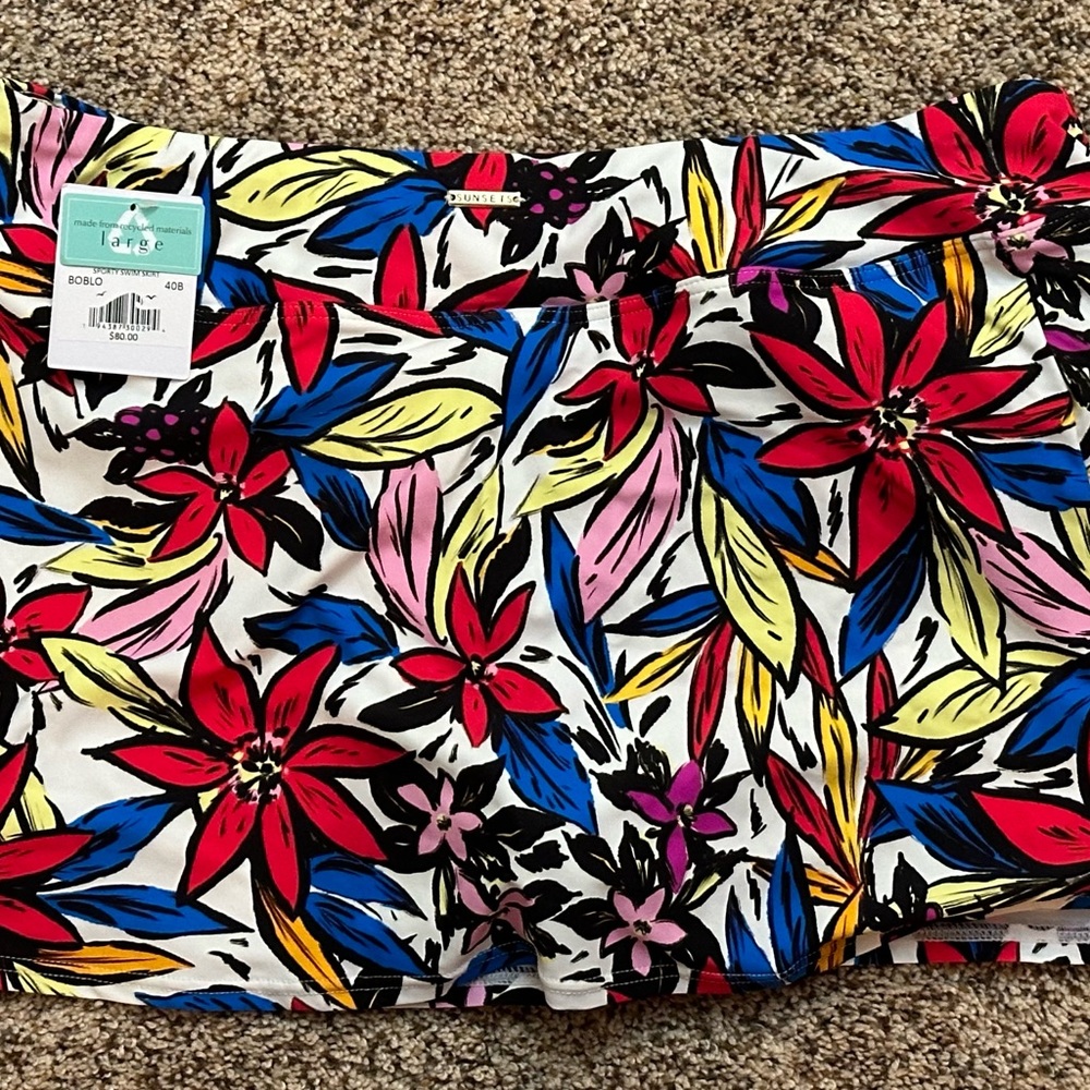 Sunsets Tankini Swimsuit. Size: Top-38D. Bottom-Large NWOT - Picture 2 of 7